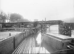 [Reconstruction du pont Kitchener]