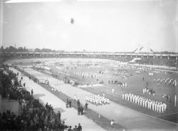 [Inauguration du stade municipal de Gerland]