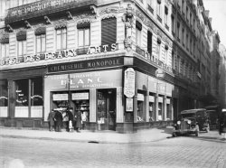 [Le Grand hôtel des Beaux-arts et la Chemiserie Monopole]