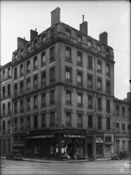 [Immeuble appartenant au Crédit à l'Epargne (Lyon) : immeuble d'angle rue du Professeur Weill]