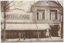 [Le Théâtre de l'Horloge, cours Lafayette]