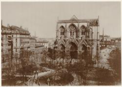 [L'Eglise de la Rédemption place Puvis-de-Chavannes]