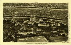 Lyon. - Vue générale ; Notre Dame de Fourvière