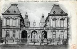 Lyon. - Façade de l'Hôtel de Ville (côté est)