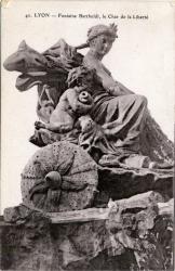 Lyon. - Fontaine Bartholdi, le Char de la Liberté
