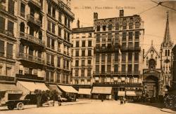 Lyon. - Place d'Albon. - Eglise St-Nizier