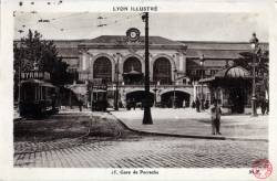 Lyon. - Gare de Perrache