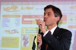 [Bernard Roche, directeur régional de France Telecom, lors du lancement du portail "Voila Lyon"]