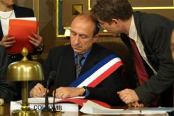 [Conseil municipal de Lyon : première séance présidée par Gérard Collomb, 25 mars 2001]