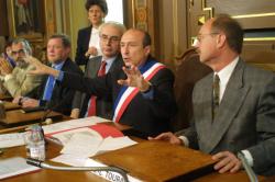 [Conseil municipal de Lyon : première séance présidée par Gérard Collomb, 25 mars 2001]