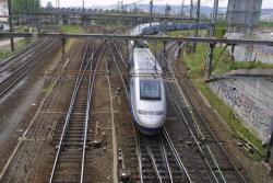 [Ligne TGV dans la région lyonnaise]