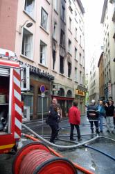 [Incendie d'un immeuble de la rue de l'Arbre-Sec, à Lyon]