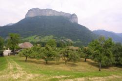 Petite chaîne montagneuse des Dents de Lanfon en Haute-Savoie