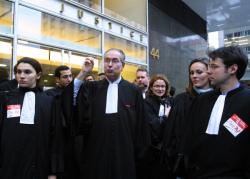 [Grève des avocats du barreau de Lyon devant le Palais de justice]