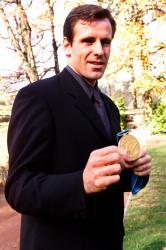 [Jean-Christophe Rolland, médaillé d'or au Jeux Olympiques de Sydney (2000)]