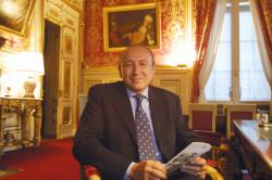 [Gérard Collomb, maire de Lyon]