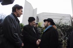 [Rassemblement devant la Grande mosquée de Lyon]