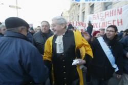 [Manifestation de soutien à Bruno Gollnisch]