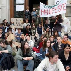 [Lycée Edouard Herriot : manifestation lycéenne contre la Loi Fillon]