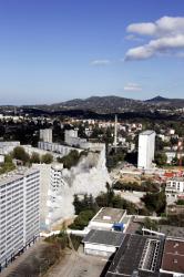 [Quartier de la Duchère : démolition de la barre 210]