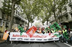 [Manifestation pour les salaires, 4 octobre 2005]