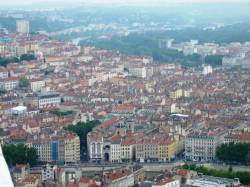 Vue des quais de Saône