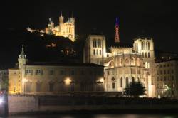 Cathédrale Saint-Jean et Fourvière, la nuit