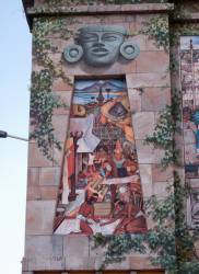 Espace Diego Rivera : façade préhispanique, la civilisation tarasca