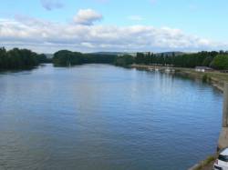 La Saône vue du pont de Trévoux