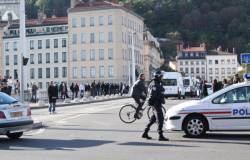 [Manifestation des lycéens contre la réforme des retraites]