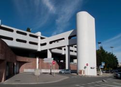 Le centre d'échanges vu depuis le cour de Verdun-Gensoul (côté gare)