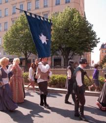 Fête des Pennons dans l'avenue Adolphe-Max