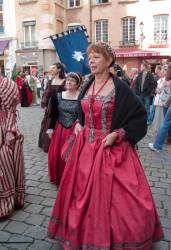 Fête des Pennons sur la place Saint-Jean