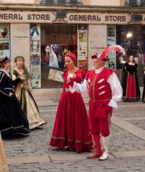 Fête des Pennons sur la place du Gouvernement