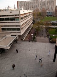 La bibliothèque de la Part-Dieu : l'entrée