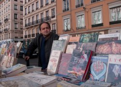 Bouquinistes du quai de la Pêcherie