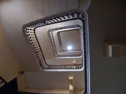 Immeuble Grande rue de la Guillotière : cage d'escalier