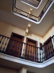 Immeuble Grande rue de la Guillotière : cage d'escalier