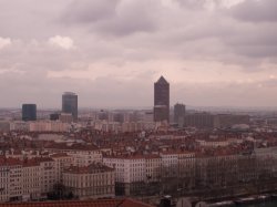 Le Quartier de la Part-Dieu depuis la place Bellevue