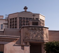 [Chapelle de l'hôpital Edouard-Herriot]