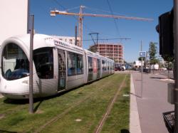 Station de la T4 Jet d'Eau Mendès France, terminus provisoire, vers le chantier de prolongement de la T4