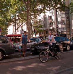 Rue de la Part-Dieu : piste cyclable et cyclistes