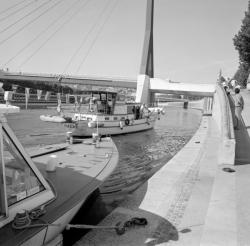 [Tourisme fluvial sur la Saône]