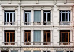 Fenêtres et façades en bord de Saône 02/10 : Classicisme