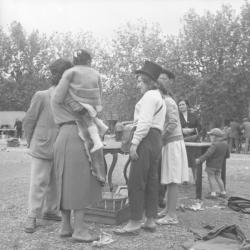 [Marché aux puces en famille]