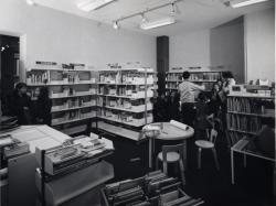 [Salle enfants de la bibliothèque du 2e arrondissement]