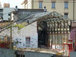 Grande verrière de l'ancienne usine RVI (Renault-Véhicules-Industriels)