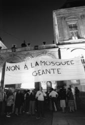 [Manifestation des opposants à la construction de la mosquée de Lyon]