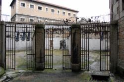 [Prison Saint-Paul]