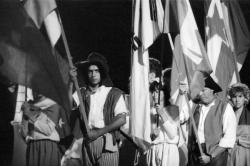 ["Le Peuple en marche", spectacle son et lumière à Saint-Priest]